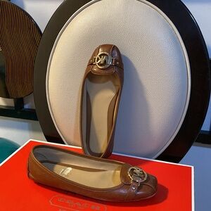 Michael Kors loafers used